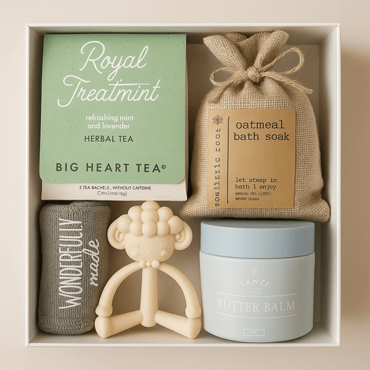 New baby welcome gift box
