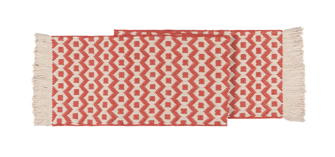 orange table runner