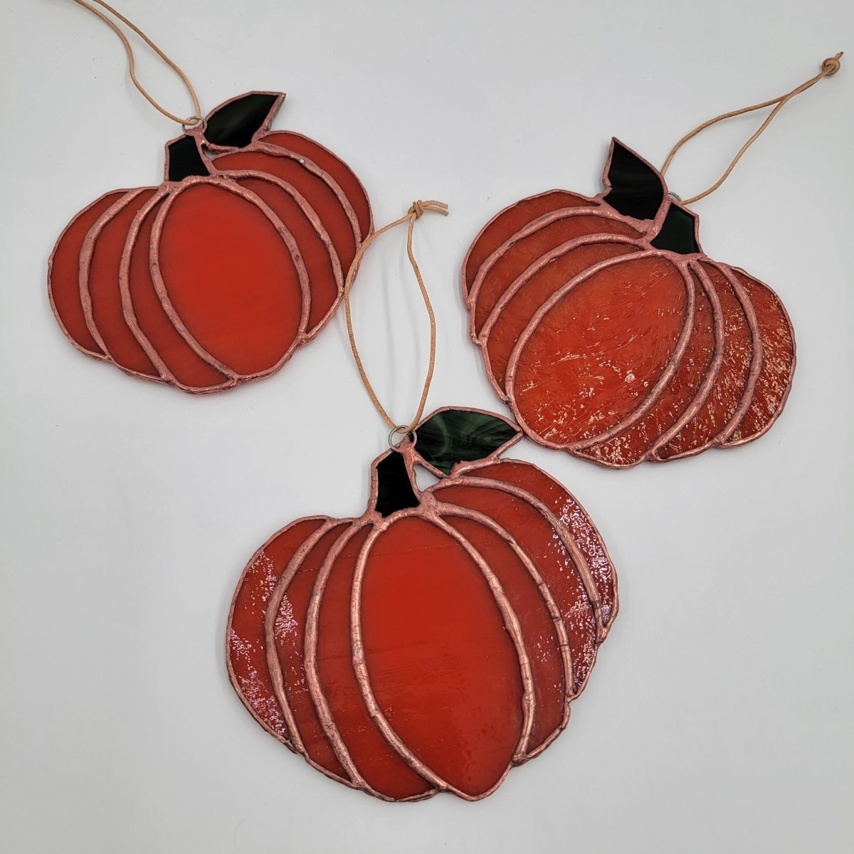 Stained Glass Pumpkin Window Art – Handmade Fall & Halloween Decoration