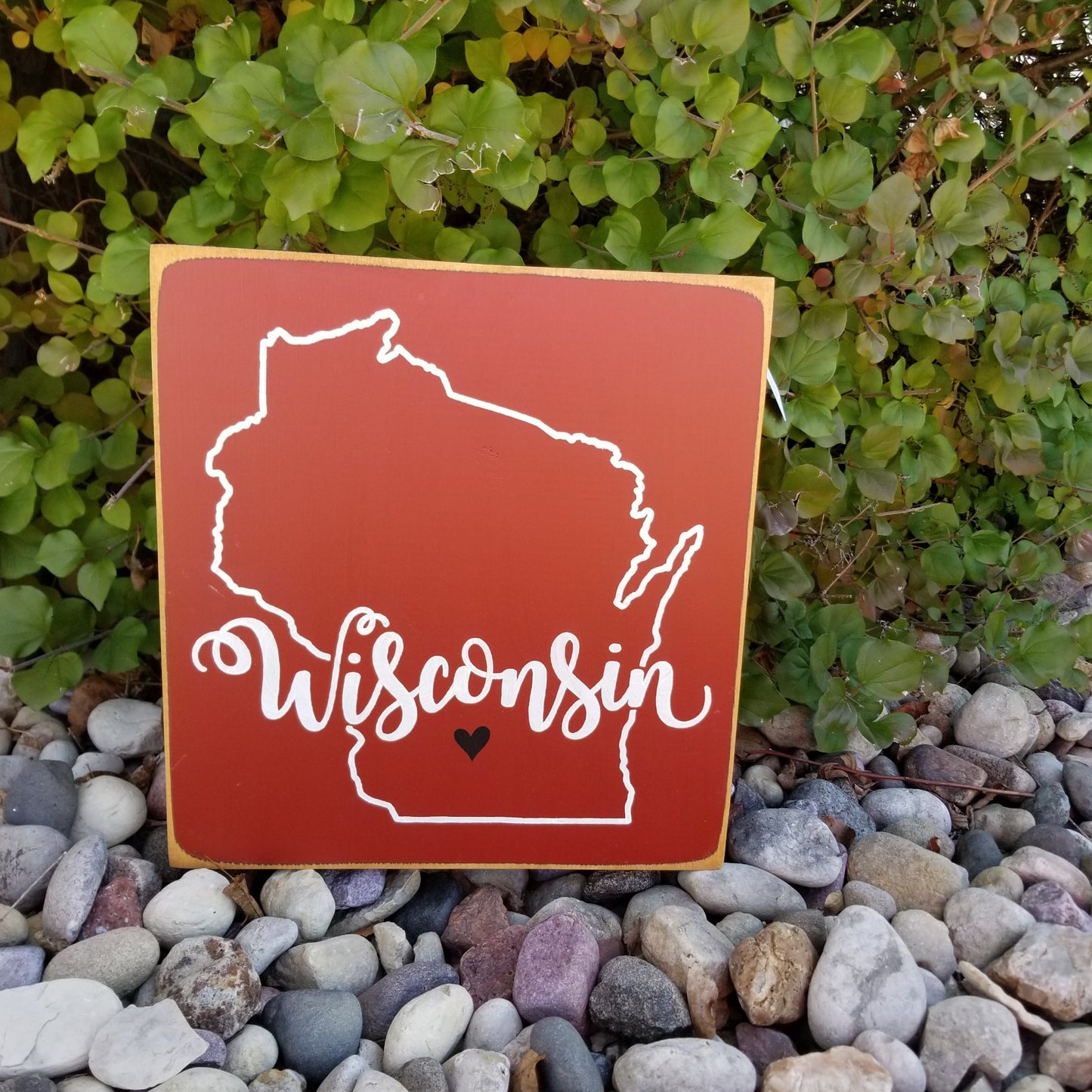 Red wisconsin wooden wall plaque