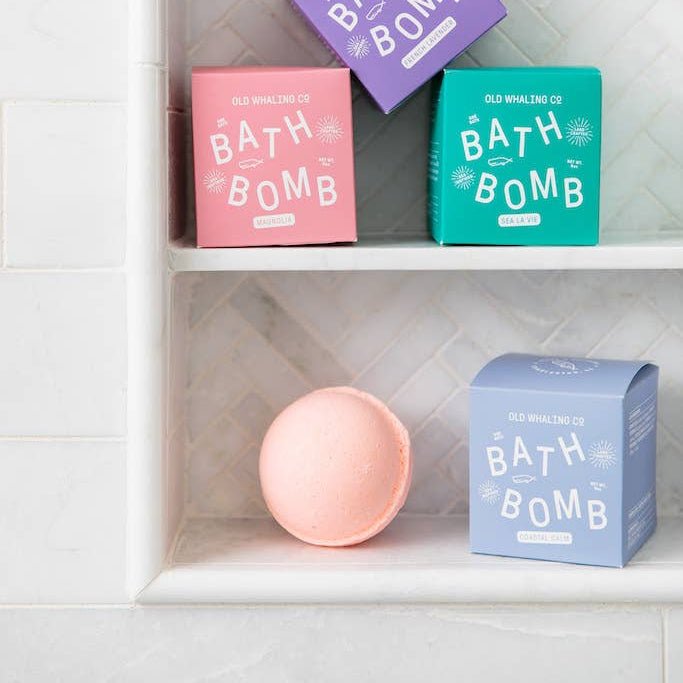 Magnolia Bath Bomb, perfect for gifts for her and curated gift boxes (front view)