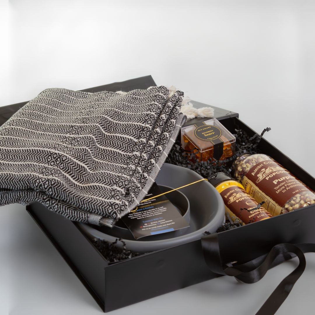 Comfort Movie Night Gift Box - category:Food &amp; Drink - category:Gift Sets