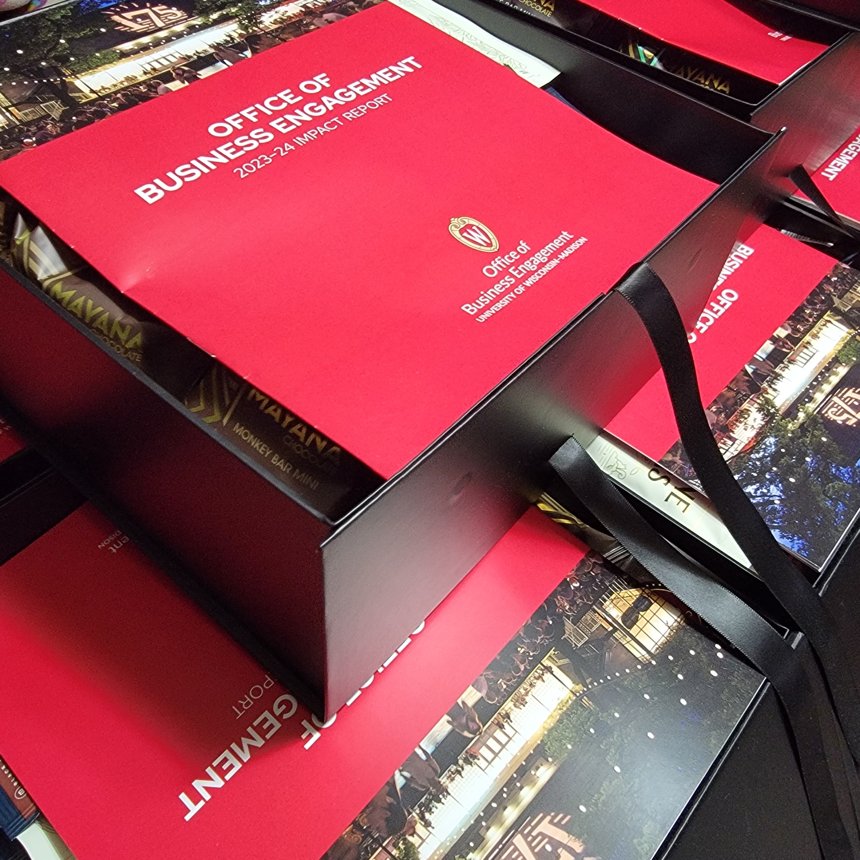 client gifts from corporate gifting service company