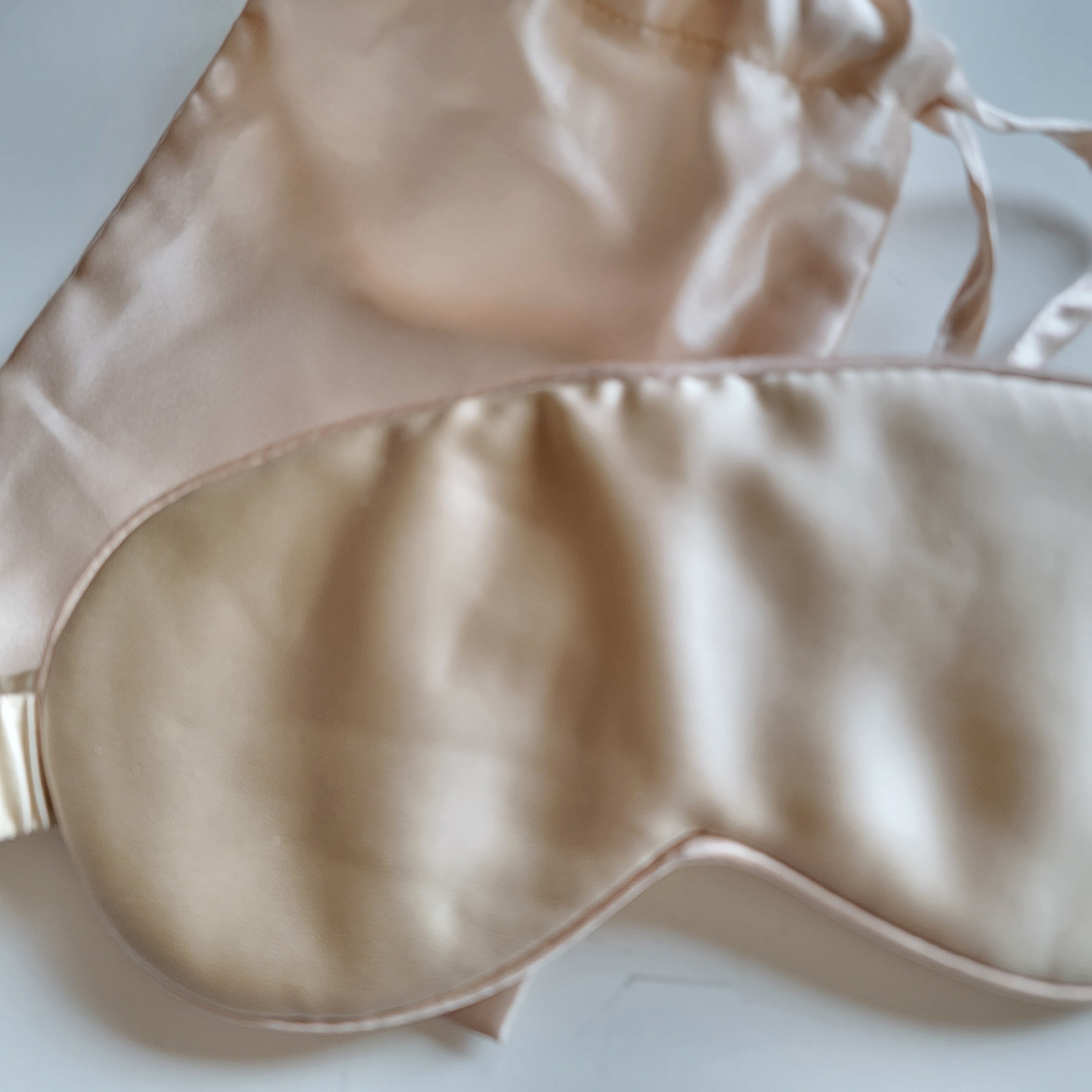 Luxury Mulberry Silk Eye Mask, perfect for gifts for her and curated gift boxes (detail shot)